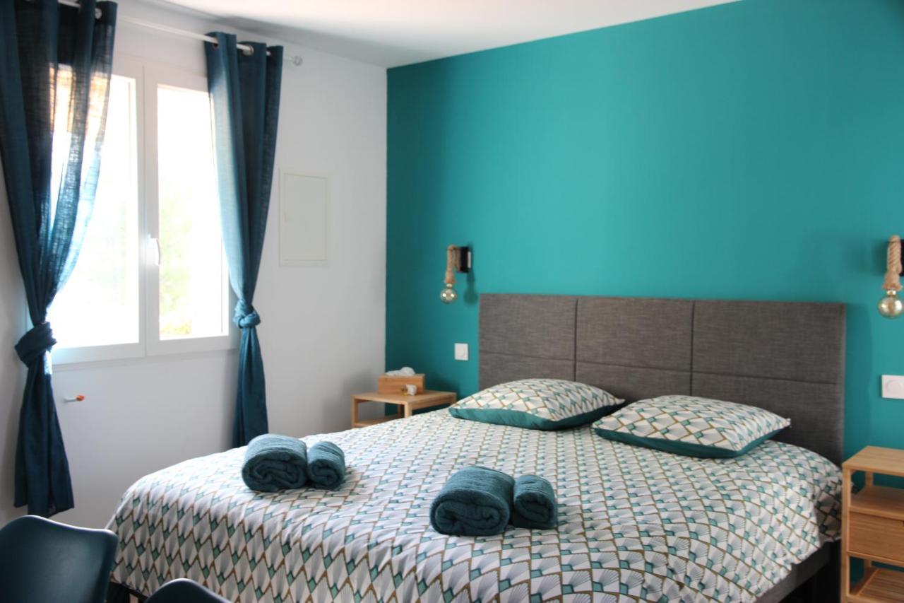Maison D'Hote Villa Monique Cuges-les-Pins Zewnętrze zdjęcie