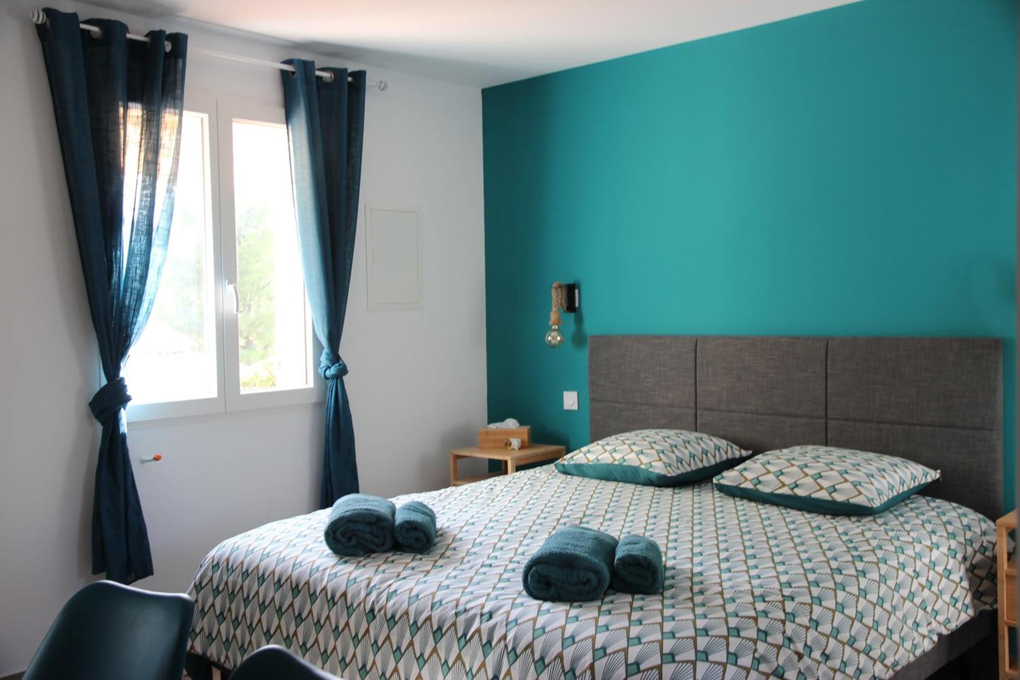 Maison D'Hote Villa Monique Cuges-les-Pins Zewnętrze zdjęcie